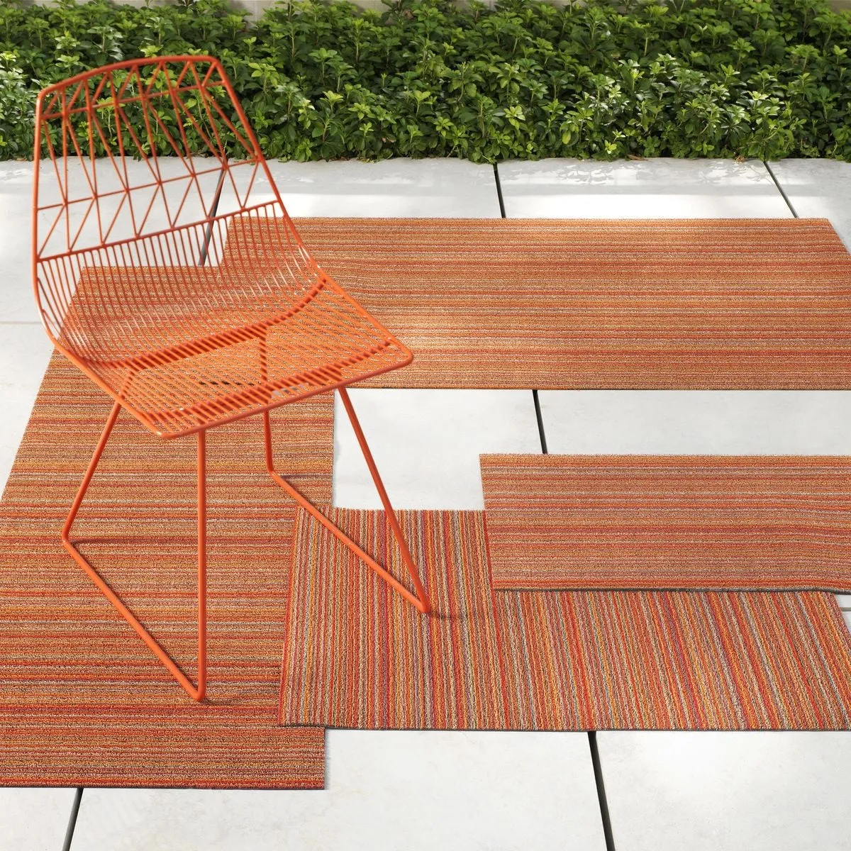 Chilewich Shag Skinny Stripe Floormat Orange