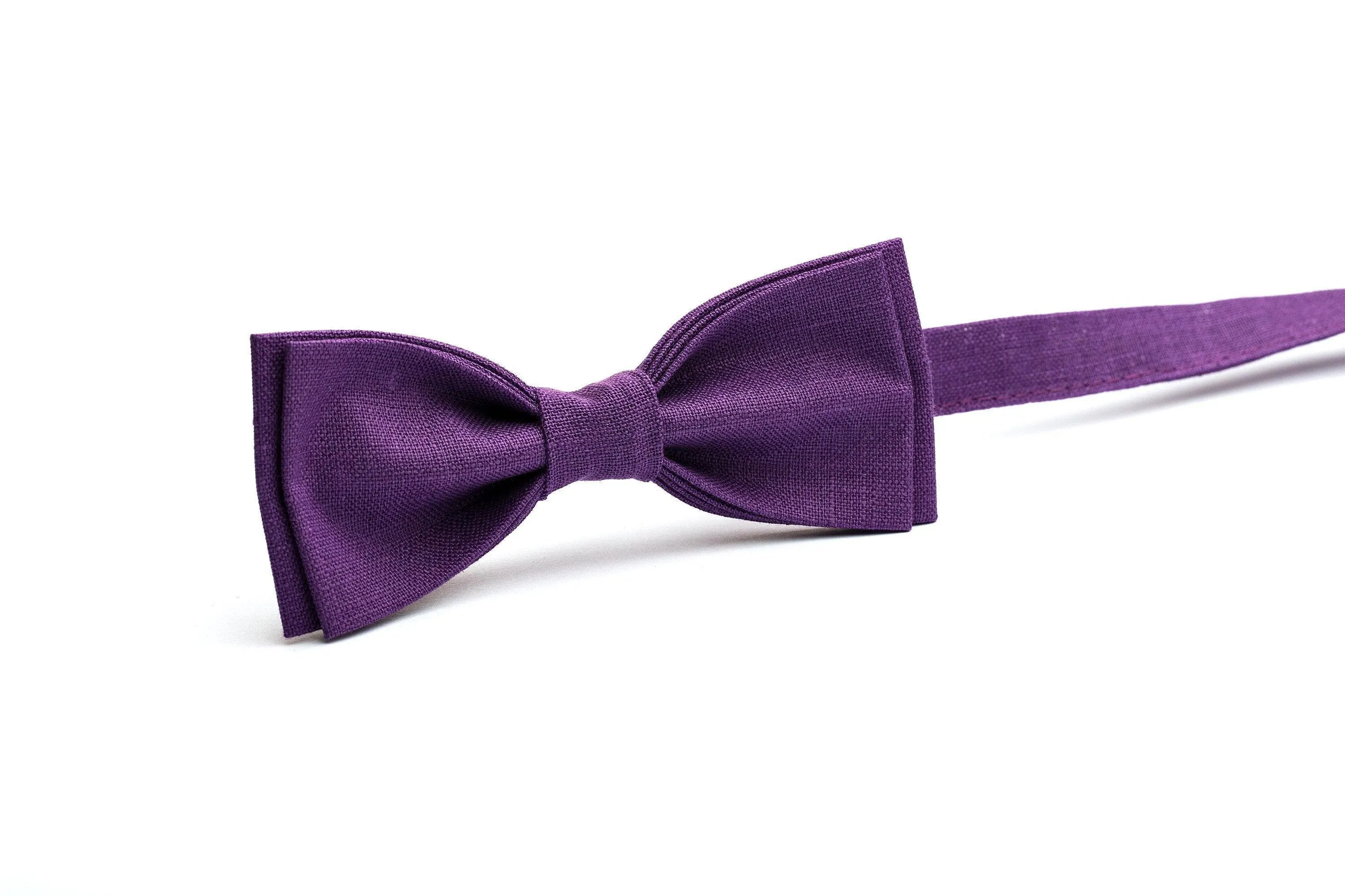 Dark Magenta Wedding Bow Ties and Skinny Neckties for Men - Elegant Accessories for Special Occasions