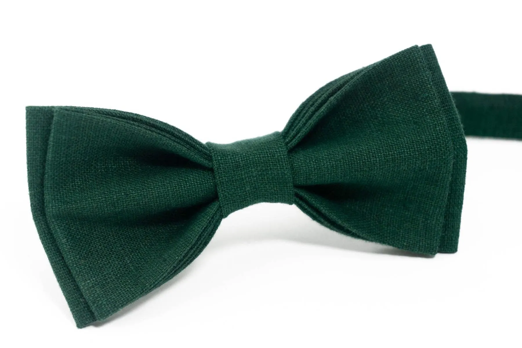 Hunter green bow tie | groomsmen bow tie